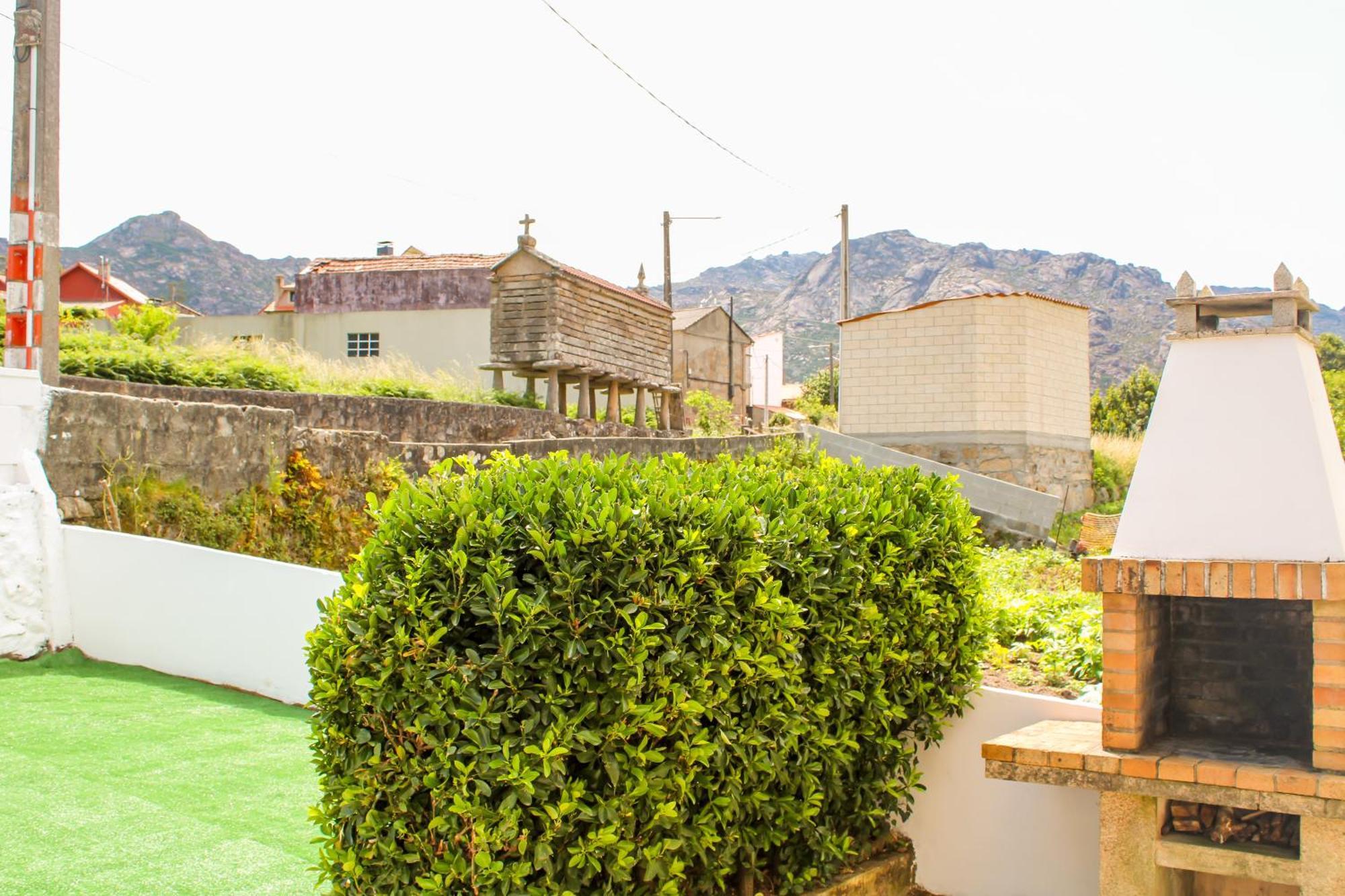Casa Castillo, Ezaro Exterior photo